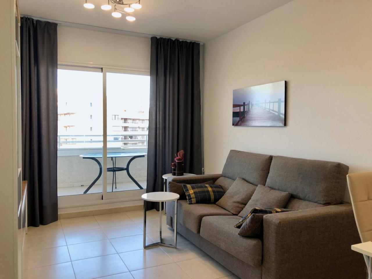 Clubrent - Apartamentos Apolo 17 칼페 외부 사진